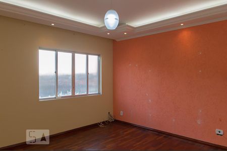 Apartamento para alugar com 62m², 2 quartos e 1 vagaSala