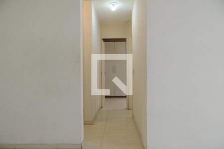 Corredor  de apartamento para alugar com 2 quartos, 49m² em Anil, Rio de Janeiro
