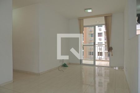 Sala de apartamento para alugar com 2 quartos, 49m² em Anil, Rio de Janeiro