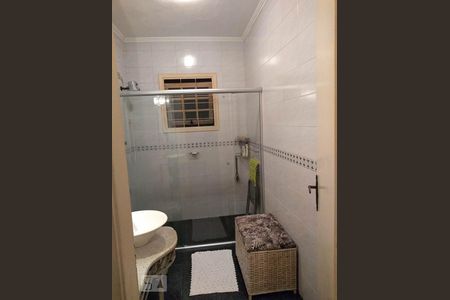 Casa à venda com 160m², 2 quartos e 4 vagas Casa à venda com 160m², 2 quartos e 4 vagasBanheiro 1