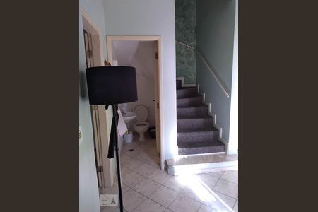 Casa à venda com 160m², 2 quartos e 4 vagas Casa à venda com 160m², 2 quartos e 4 vagasLavabo