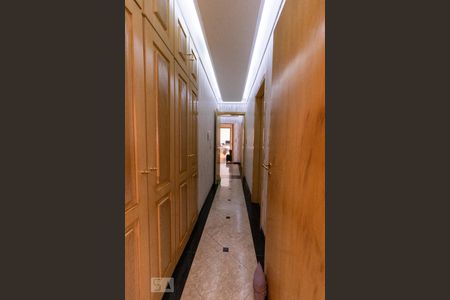 Apartamento à venda com 190m², 3 quartos e 3 vagasCorredor