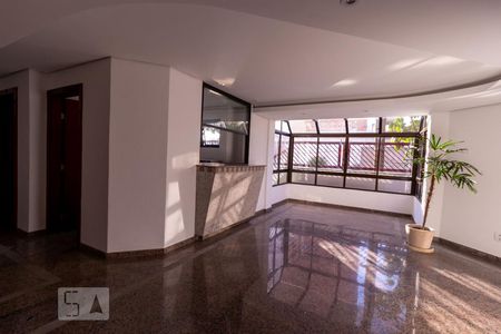 Apartamento à venda com 190m², 3 quartos e 3 vagasÁrea comum - Salão de festas