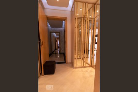 Apartamento à venda com 190m², 3 quartos e 3 vagasCloset da suíte 3