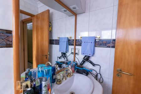 Apartamento à venda com 190m², 3 quartos e 3 vagasBanheiro da Suíte 1