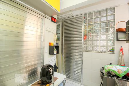 Apartamento para alugar com 71m², 2 quartos e 1 vaga Apartamento para alugar com 71m², 2 quartos e 1 vagaCozinha