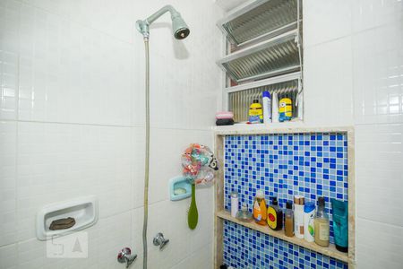 Apartamento para alugar com 71m², 2 quartos e 1 vaga Apartamento para alugar com 71m², 2 quartos e 1 vagaBanheiro