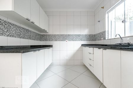 Cozinha de casa de condomínio para alugar com 3 quartos, 100m² em Santa Felicidade, Curitiba