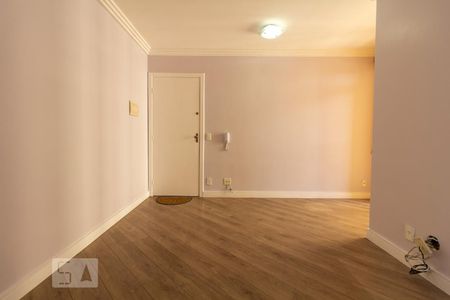 Sala  de apartamento à venda com 2 quartos, 50m² em Cidade das Flores, Osasco