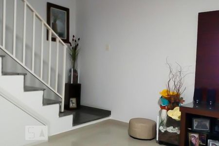 Sala de casa para alugar com 3 quartos, 138m² em Chácara Mafalda, São Paulo