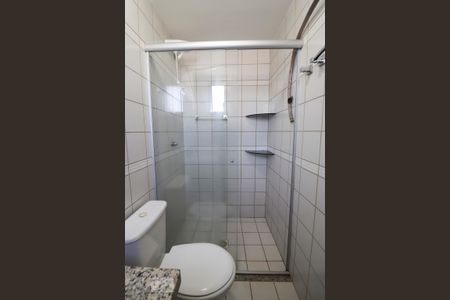 Apartamento para alugar com 85m², 3 quartos e 1 vaga Apartamento para alugar com 85m², 3 quartos e 1 vagaBanheiro da suíte