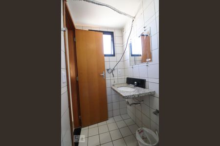 Apartamento para alugar com 85m², 3 quartos e 1 vaga Apartamento para alugar com 85m², 3 quartos e 1 vagaBanheiro da suíte