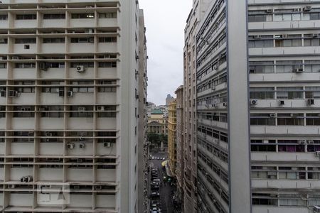 Vista de kitnet/studio à venda com 1 quarto, 35m² em Centro, Rio de Janeiro