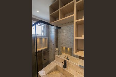 Banheiro de apartamento para alugar com 2 quartos, 52m² em Limão, São Paulo