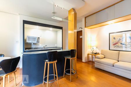 Sala de kitnet/studio para alugar com 1 quarto, 46m² em Jardim Europa, São Paulo