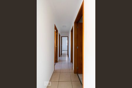 Corredor de apartamento para alugar com 4 quartos, 97m² em Sul (águas Claras), Brasília