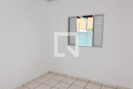 Quarto 1 de casa para alugar com 2 quartos, 68m² em Vila Dalila, São Paulo