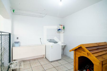 Casa à venda com 3 quartos, 200m² em Jardim das Acácias, São Paulo