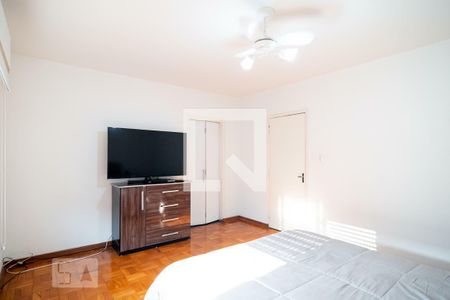 Casa à venda com 3 quartos, 200m² em Jardim das Acácias, São Paulo