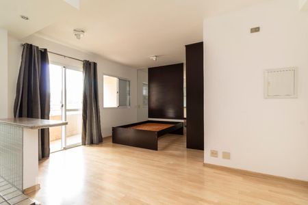 Sala/Quarto de kitnet/studio para alugar com 1 quarto, 39m² em Pinheiros, São Paulo