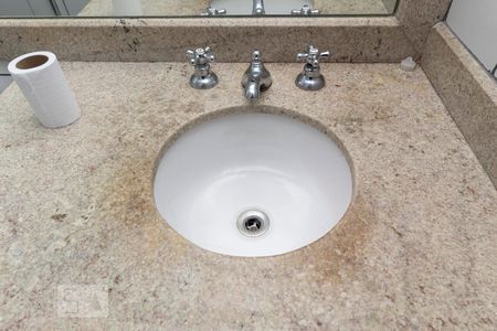 Pia de kitnet/studio para alugar com 1 quarto, 39m² em Pinheiros, São Paulo