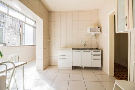 Cozinha de apartamento à venda com 3 quartos, 99m² em Partenon, Porto Alegre