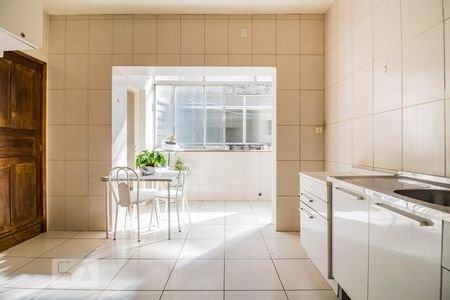 Cozinha de apartamento à venda com 3 quartos, 99m² em Partenon, Porto Alegre