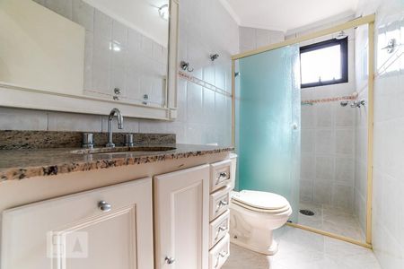 Apartamento à venda com 100m², 3 quartos e 2 vagas Apartamento à venda com 100m², 3 quartos e 2 vagasBanheiro