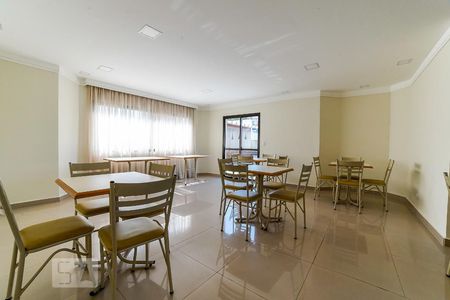 Apartamento à venda com 100m², 3 quartos e 2 vagas Apartamento à venda com 100m², 3 quartos e 2 vagasSalão de Festas