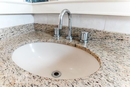 Apartamento à venda com 100m², 3 quartos e 2 vagas Apartamento à venda com 100m², 3 quartos e 2 vagasBanheiro