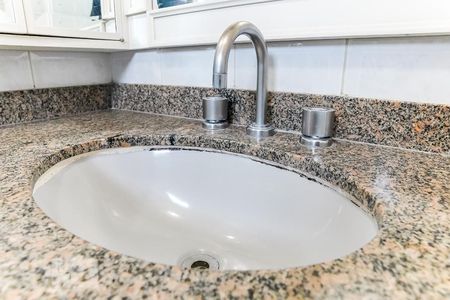 Apartamento à venda com 100m², 3 quartos e 2 vagas Apartamento à venda com 100m², 3 quartos e 2 vagasBanheiro da Suíte 1