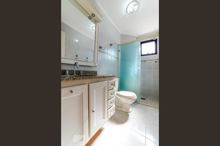 Apartamento à venda com 100m², 3 quartos e 2 vagas Apartamento à venda com 100m², 3 quartos e 2 vagasBanheiro