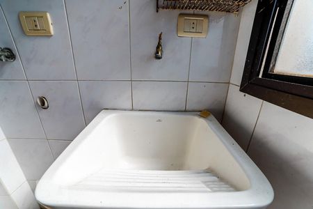 Apartamento à venda com 100m², 3 quartos e 2 vagas Apartamento à venda com 100m², 3 quartos e 2 vagasÁrea de Serviço