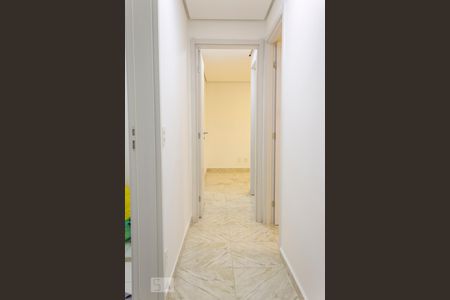 Corredor de apartamento para alugar com 2 quartos, 115m² em Jardim Parque Morumbi, São Paulo