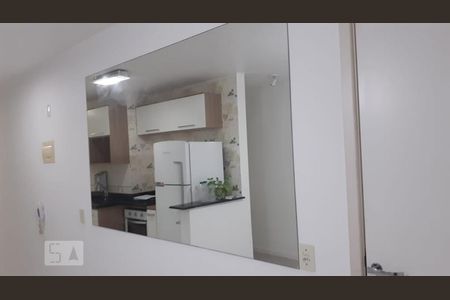 Sala de apartamento para alugar com 2 quartos, 52m² em Taquara, Rio de Janeiro