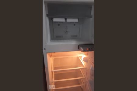 Apartamento à venda com 52m², 2 quartos e 1 vagaCozinha e Área de Serviço