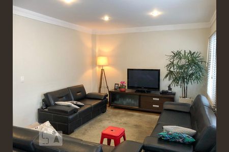 Sala de casa à venda com 4 quartos, 270m² em Vila Gomes Cardim, São Paulo