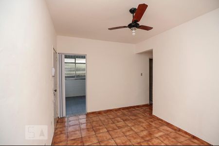 Apartamento à venda com 52m², 2 quartos e 1 vaga Apartamento à venda com 52m², 2 quartos e 1 vagaSala