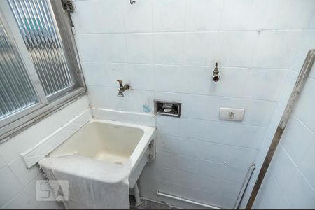 Apartamento à venda com 52m², 2 quartos e 1 vaga Apartamento à venda com 52m², 2 quartos e 1 vagaÁrea de Serviço