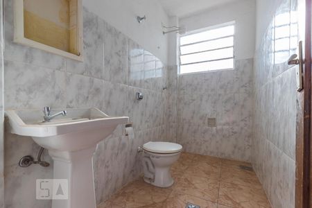 Banheiro de apartamento para alugar com 1 quarto, 45m² em Centro, Campinas