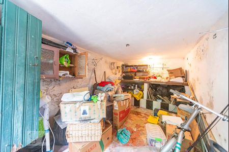 Casa à venda com 280m², 3 quartos e 3 vagasPorão 