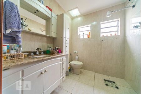 Banheiro  de casa para alugar com 3 quartos, 280m² em Vila Humaitá, Santo André