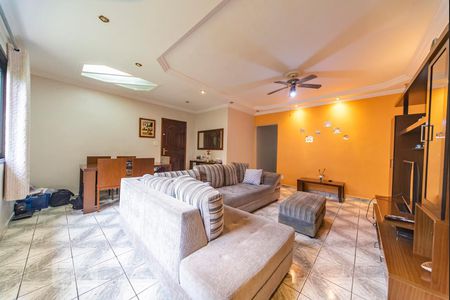 Sala de casa para alugar com 3 quartos, 280m² em Vila Humaitá, Santo André