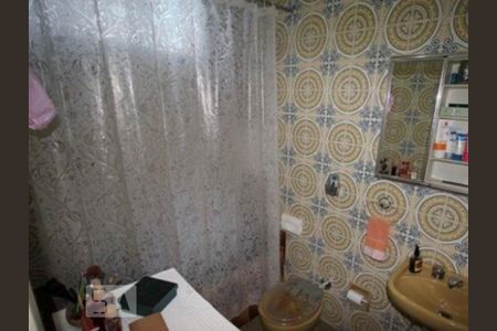 Casa à venda com 295m², 4 quartos e 3 vagas Casa à venda com 295m², 4 quartos e 3 vagasSuíte - Quarto 1