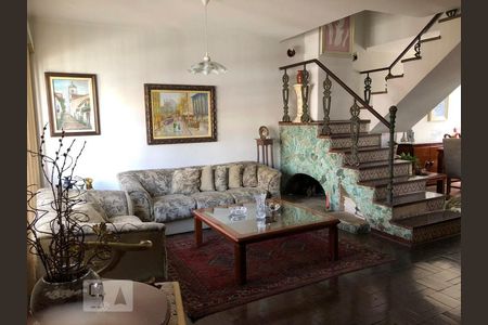 Sala de casa à venda com 4 quartos, 295m² em Parque Jabaquara, São Paulo