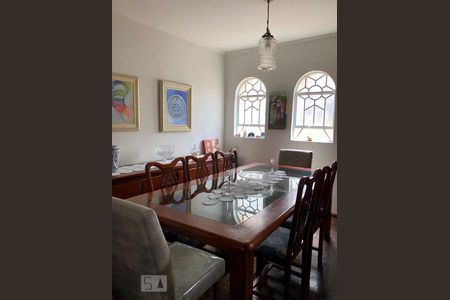 Sala de casa à venda com 4 quartos, 295m² em Parque Jabaquara, São Paulo