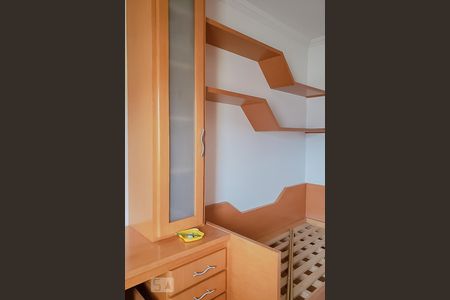 Apartamento à venda com 130m², 3 quartos e 2 vagasQuarto 02