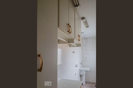 Apartamento à venda com 130m², 3 quartos e 2 vagasÁrea de Serviço