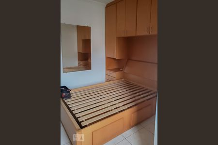 Apartamento à venda com 130m², 3 quartos e 2 vagasQuarto 03 com Suite