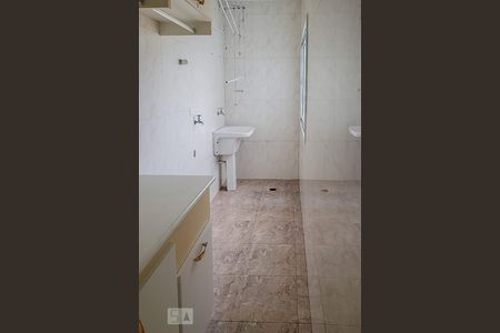 Apartamento à venda com 130m², 3 quartos e 2 vagasÁrea de Serviço